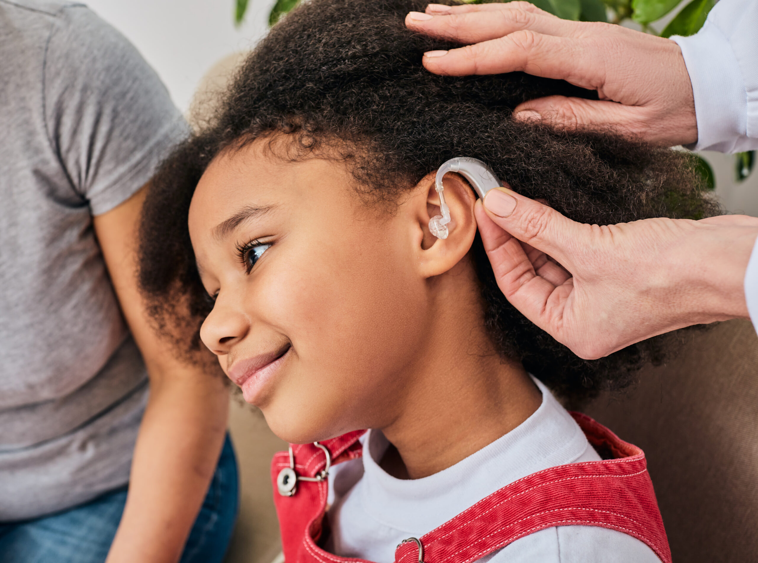 Sind Hörgeräte für Kinder wirklich kostenlos